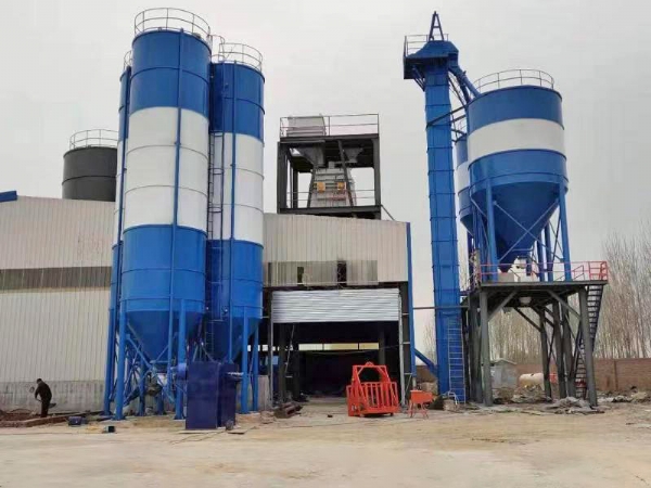 預(yù)拌砌筑砂漿設(shè)備（３0萬噸／年）